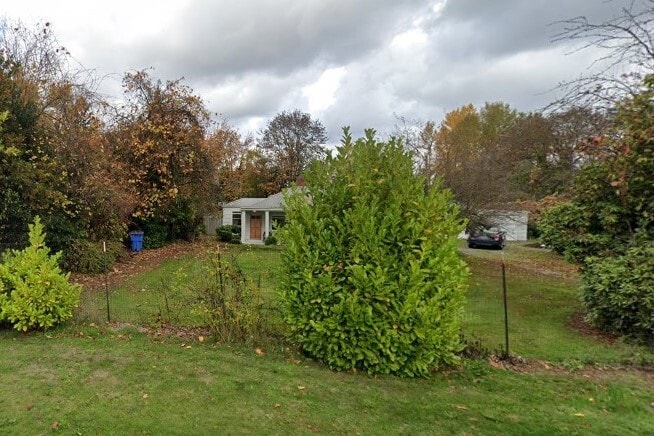 2810 Taylor St, Milton, WA for sale - Primary Photo - Image 1 of 2