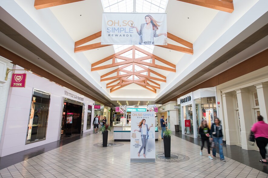 10315 Silverdale Way NW, Silverdale, WA à vendre - Photo intérieure - Image 2 de 9