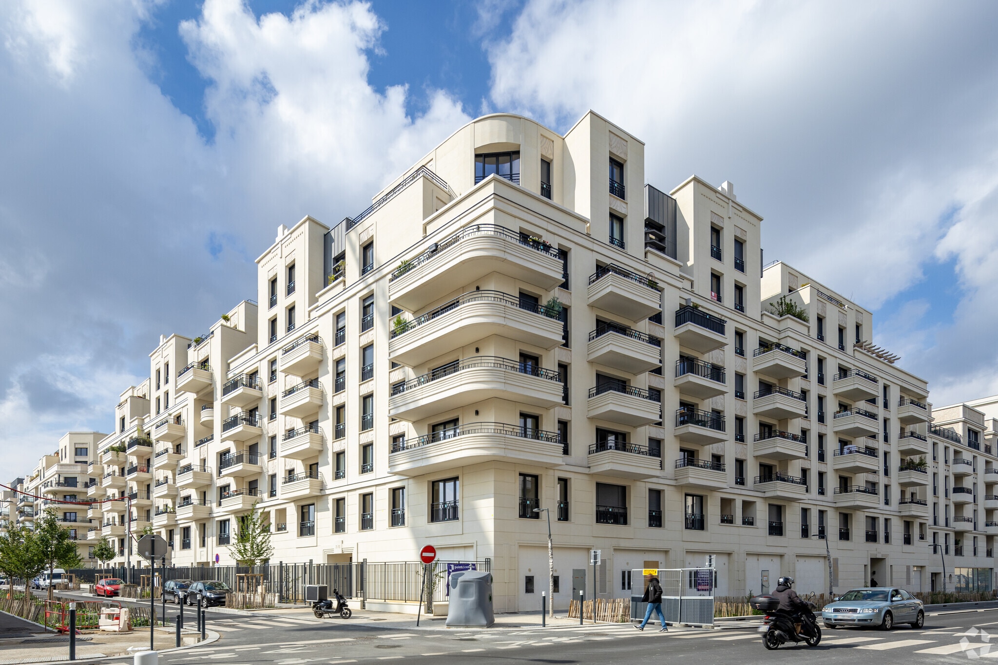 98 Rue Ardoin, Saint-Ouen-sur-Seine for sale Primary Photo- Image 1 of 1