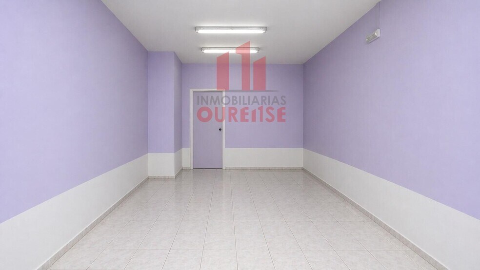 Retail in Ourense for lease - Interior Photo - Image 1 of 2