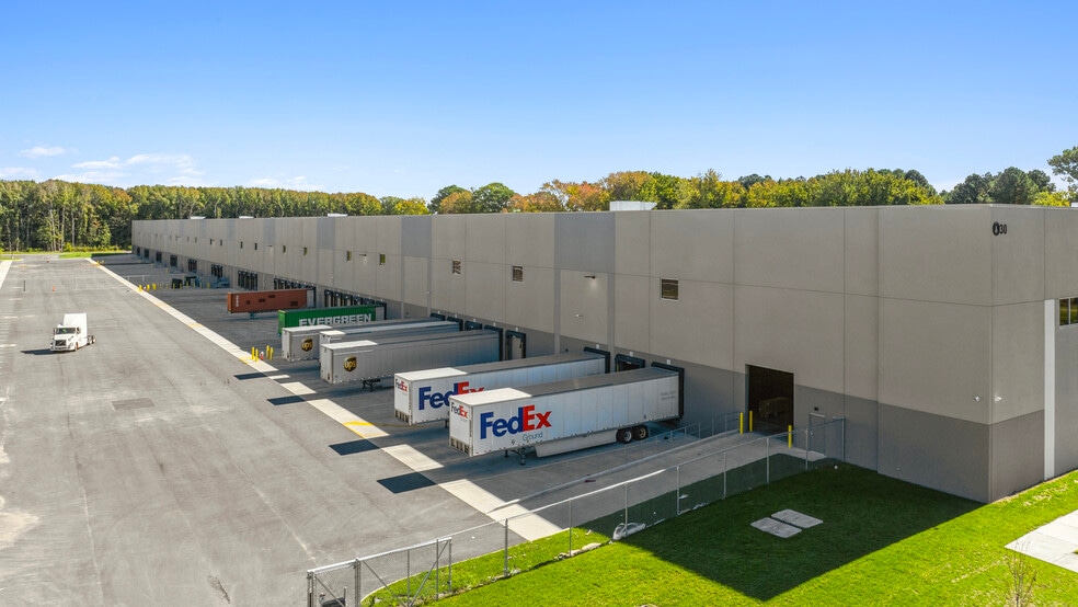 30 Aberdeen Rd, Hampton, VA for lease - Building Photo - Image 3 of 12