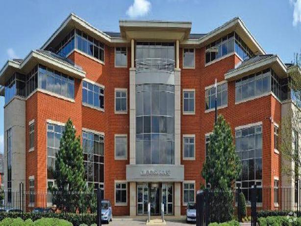 1 Cross St, Sale à louer - Photo du bâtiment - Image 1 de 1