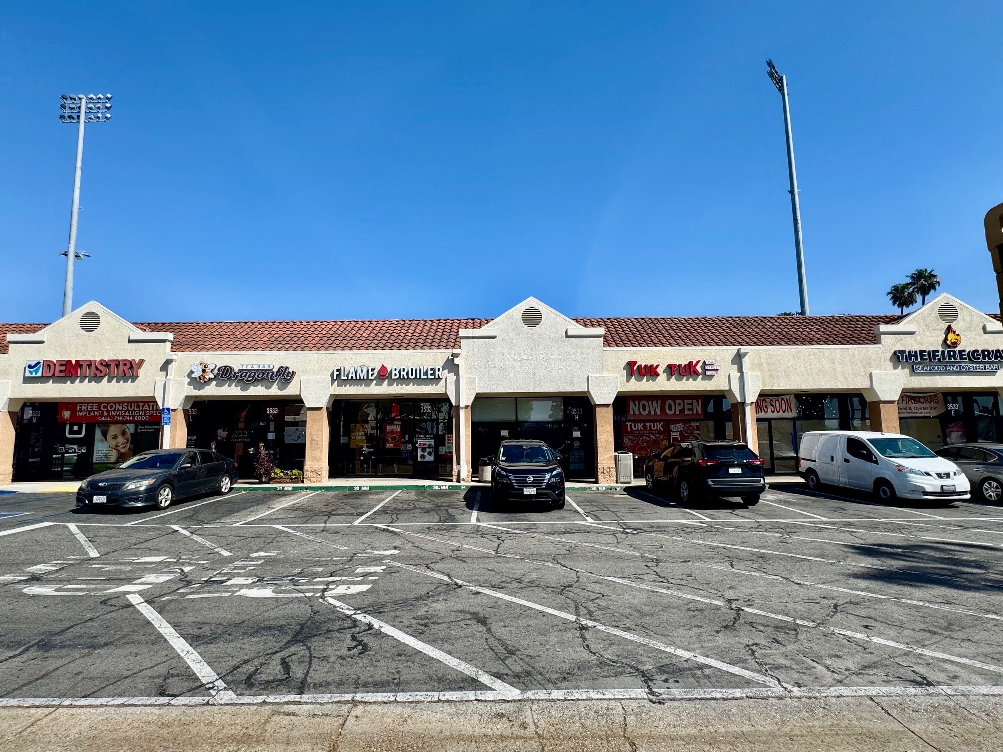 3501-3425 E Chapman Ave, Orange, CA for lease Interior Photo- Image 1 of 4
