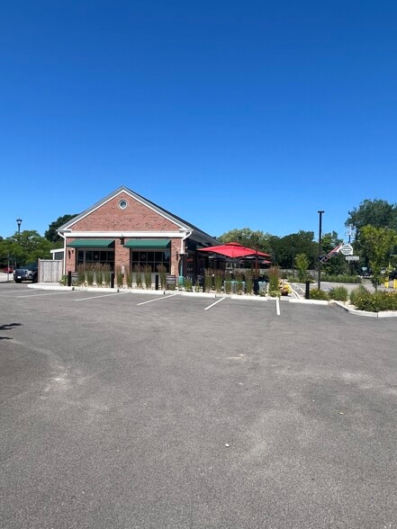 859 Main St, Chatham, MA à vendre - Photo du bâtiment - Image 3 de 11