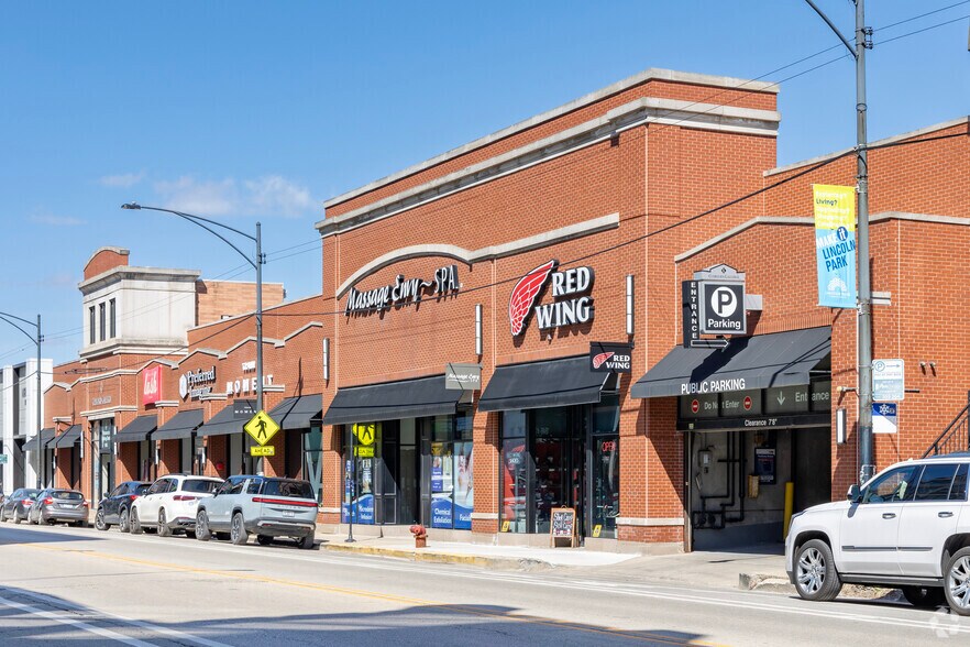 1841-1845 N Clybourn Ave, Chicago, IL à louer - Photo du bâtiment - Image 2 de 5