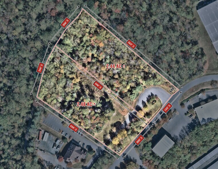 640-650 Hunters Pl, Charlottesville, VA à louer - Photo du bâtiment - Image 2 de 3