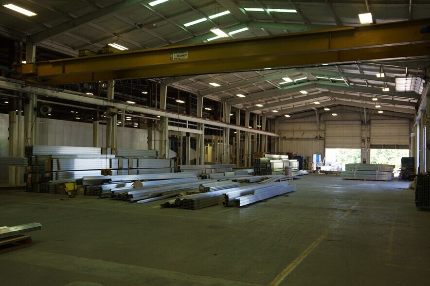 100 Center St, Galesburg, KS à louer - Photo intérieure - Image 3 de 12