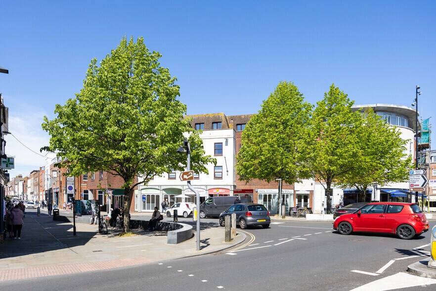 Baffins Ln, Chichester à vendre - Photo du voisinage - Image 3 de 3