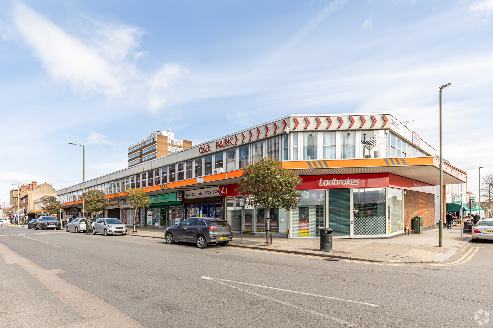 112-132 Brent St, London for sale Primary Photo- Image 1 of 1