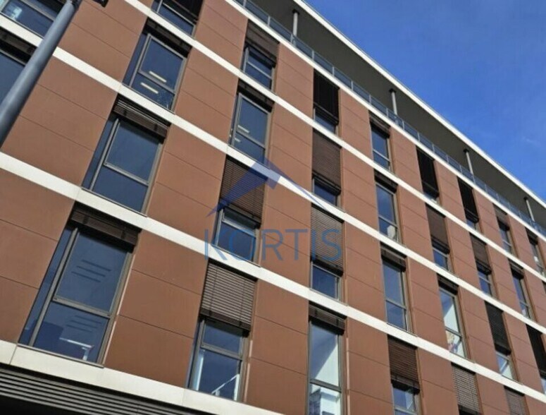 19 Quai Perrache, Lyon for sale - Building Photo - Image 3 of 10