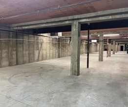 1912 NE Broadway St, Minneapolis, MN for lease Interior Photo- Image 1 of 1