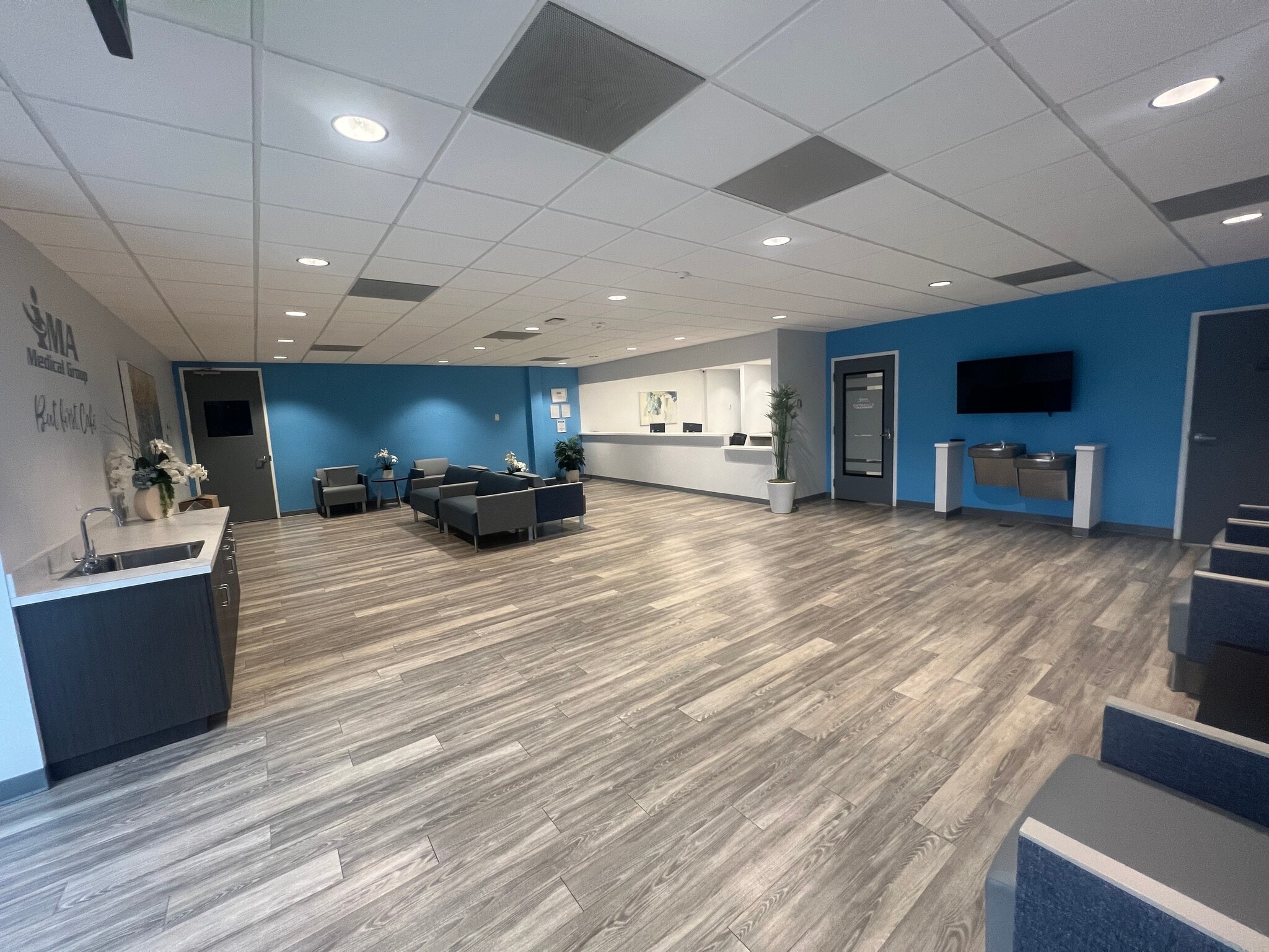 10008 N Dale Mabry Hwy, Tampa, FL for lease Interior Photo- Image 1 of 39