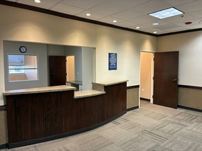 3110 SW 89th St, Oklahoma City, OK for lease Interior Photo- Image 2 of 8
