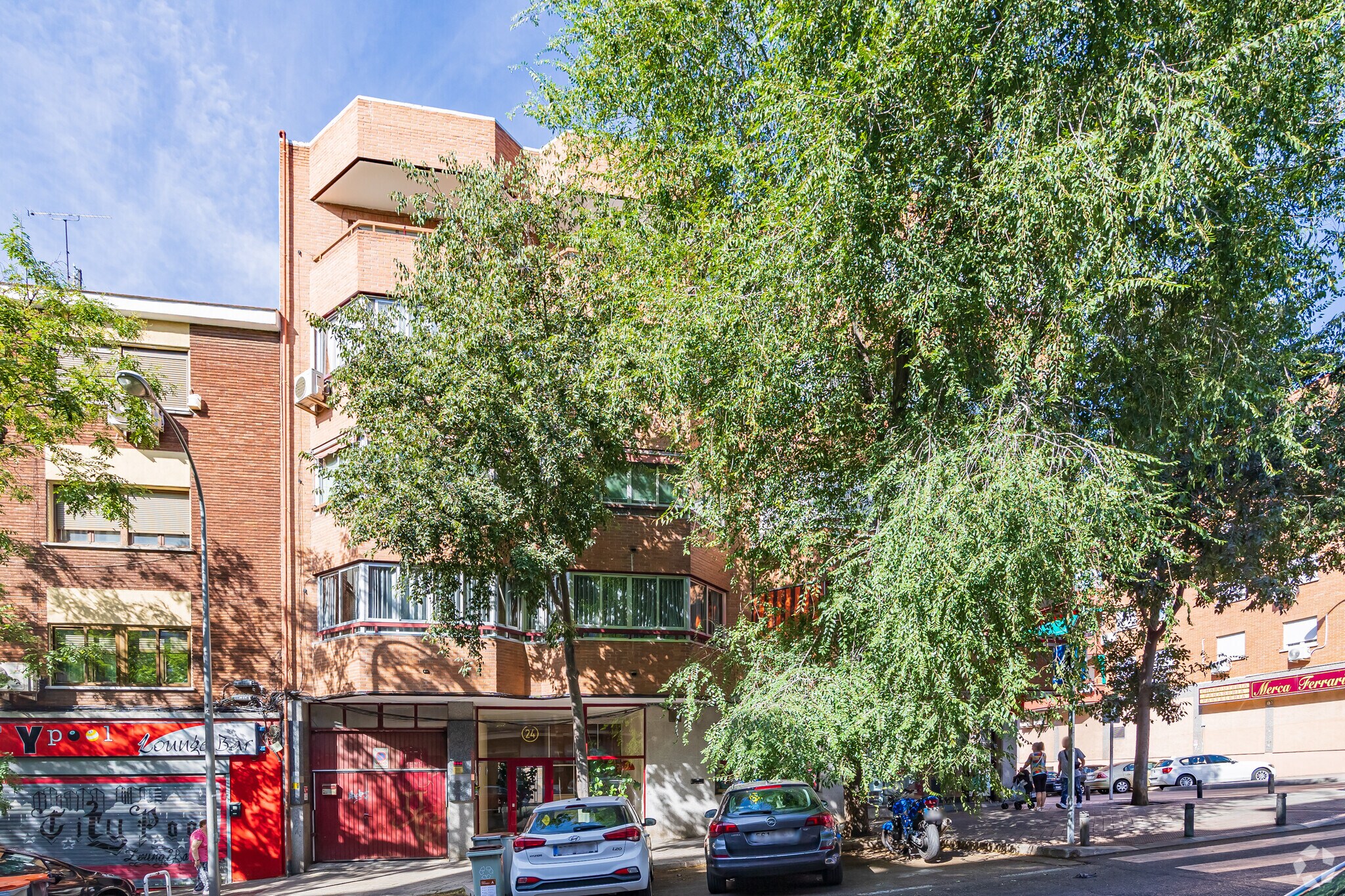 Immeuble residentiel dans Madrid, Madrid à vendre Photo principale- Image 1 de 3