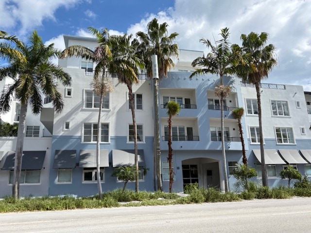 151 NE 5th Ave, Delray Beach, FL for lease Building Photo- Image 1 of 22
