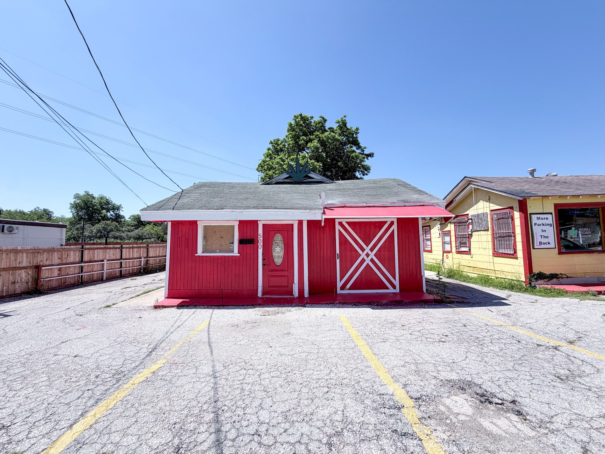 500 W Hildebrand Ave, San Antonio, TX for lease Interior Photo- Image 1 of 9