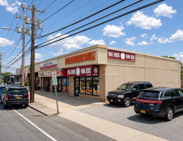 269-279 Burnside Ave, Lawrence, NY for sale - Primary Photo - Image 1 of 2