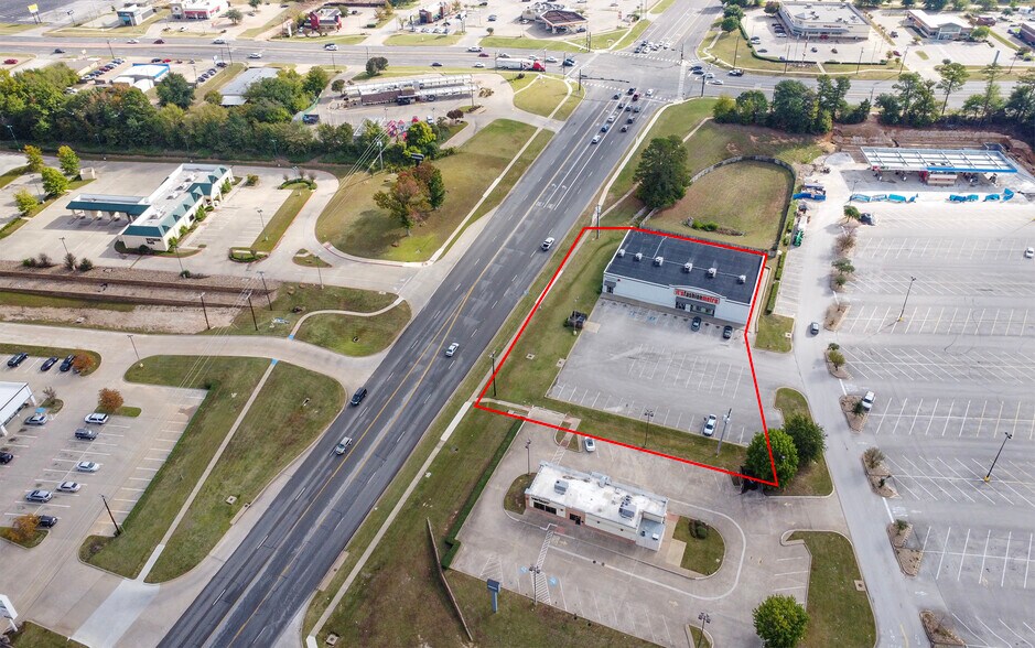 3810 State Highway 64 W, Tyler, TX à vendre - Photo du bâtiment - Image 2 de 10