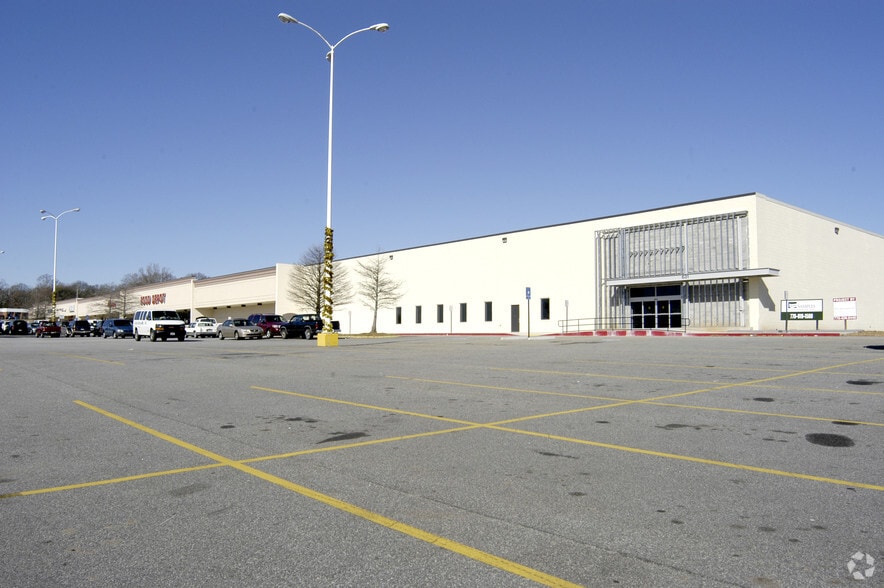 621 S Marietta Pky, Marietta, GA for lease - Building Photo - Image 3 of 4