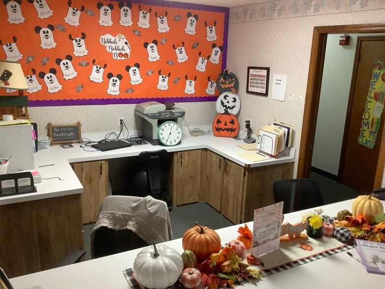 5814 8th St, Zephyrhills, FL à vendre - Photo du bâtiment - Image 2 de 12