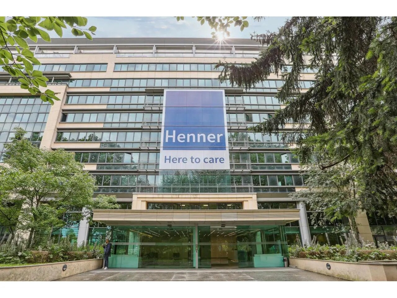 14 Boulevard Du Général Leclerc, Neuilly-sur-Seine à louer Photo du bâtiment- Image 1 de 17