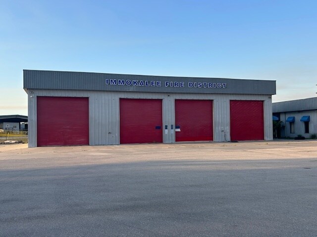 502 New Market Rd E, Immokalee, FL à louer Photo du bâtiment- Image 1 de 5