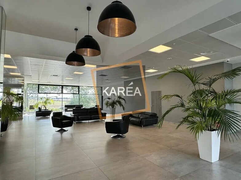 Office in Jossigny for sale - Building Photo - Image 2 of 5