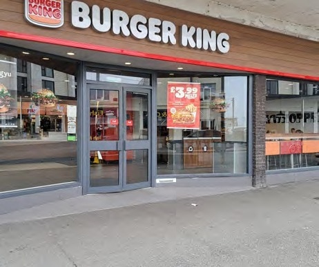 4-5 Station Parade, Newquay à louer - Photo du bâtiment - Image 2 de 3