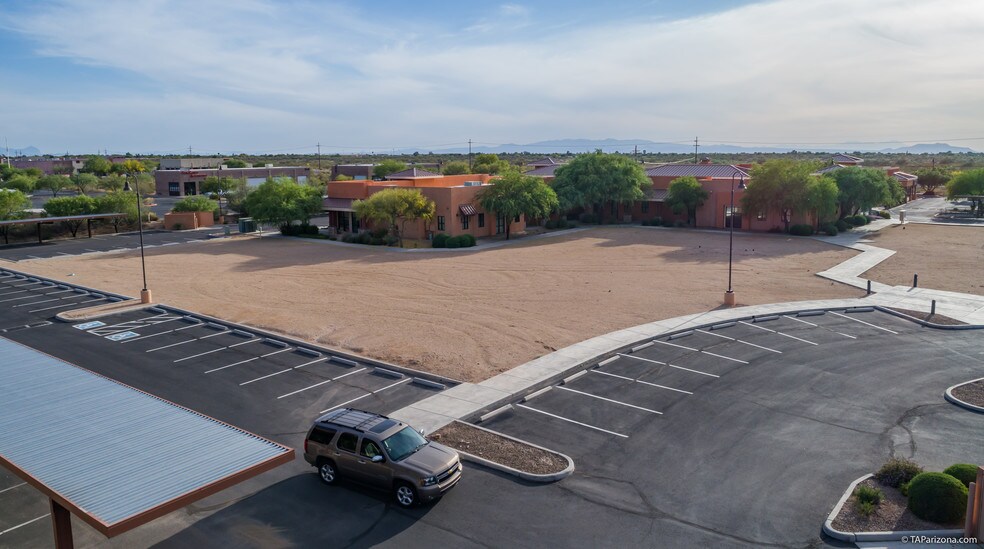 7405 S Houghton Rd, Tucson, AZ à vendre - Photo du bâtiment - Image 3 de 3