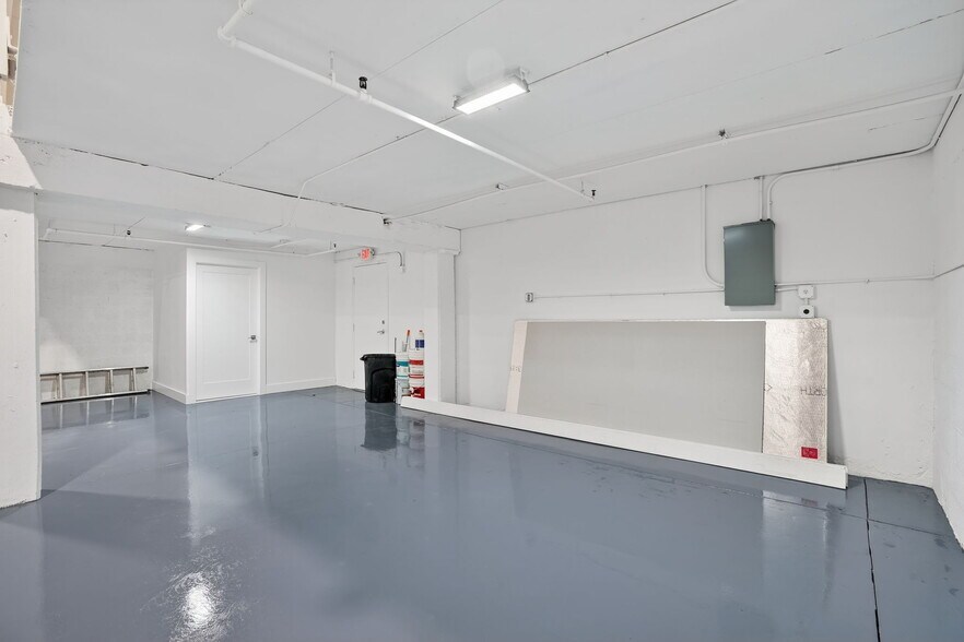 16300 SW 137th Ave, Miami, FL à louer - Photo du bâtiment - Image 3 de 21