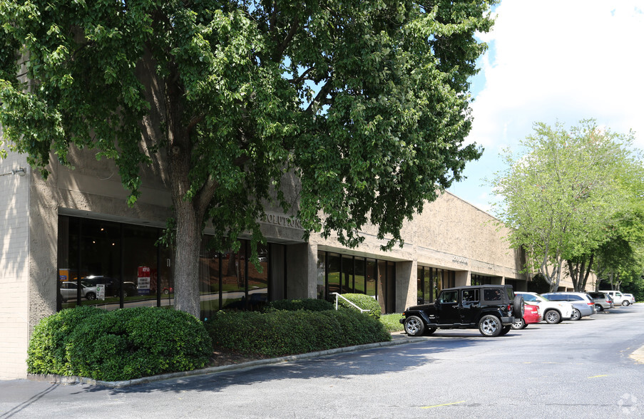 1231 Collier Rd NW, Atlanta, GA for lease - Primary Photo - Image 1 of 8