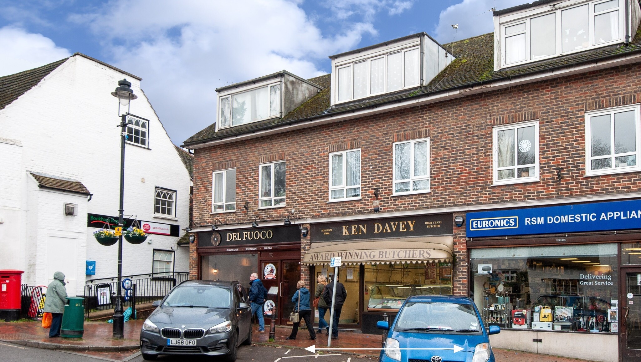 21 Church Rd, Leatherhead for lease Primary Photo- Image 1 of 5