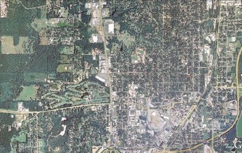 946 N 16th Ave, Laurel, MS - Aerial  map view