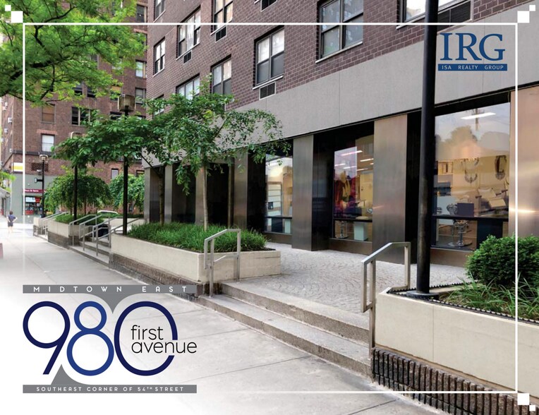 400 E 54th St, New York, NY à louer - Photo du bâtiment - Image 1 de 1