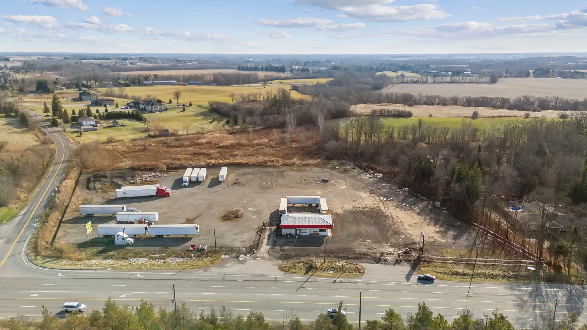 1519 Colborne St E, Brantford, ON à vendre Photo du bâtiment- Image 1 de 1