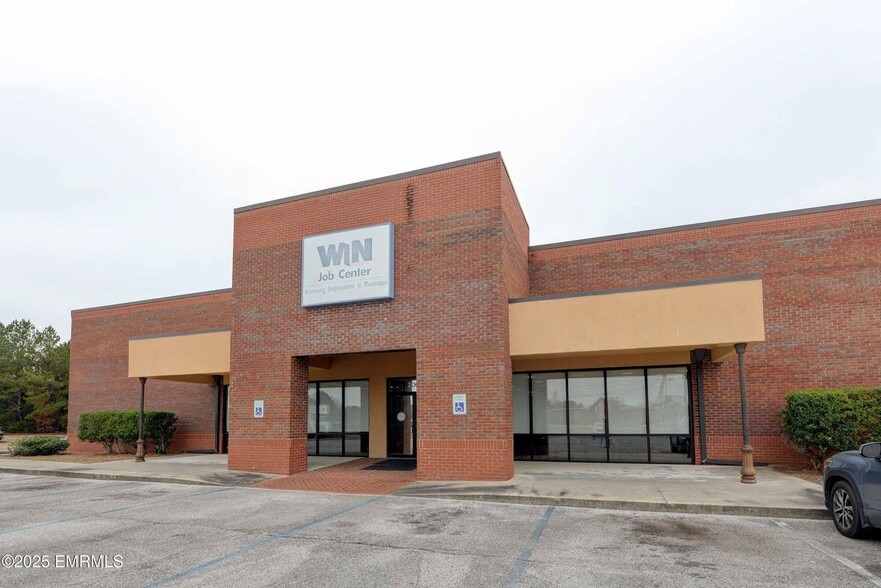 2000 Highway 19 N, Meridian, MS for sale - Primary Photo - Image 1 of 24