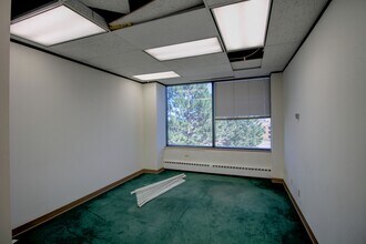 9035 Wadsworth Pky, Westminster, CO à louer Photo intérieure- Image 2 de 4