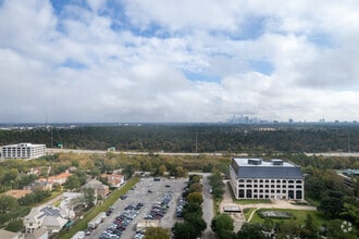 109 N Post Oak Ln, Houston, TX - AERIAL  map view