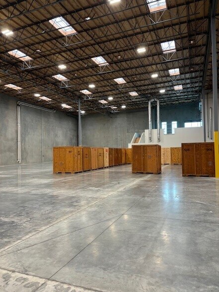 2548 Cactus Rd, San Diego, CA à louer - Photo intérieure - Image 3 de 7