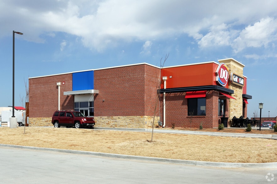 2301 S Telephone Rd, Moore, OK à louer - Photo du bâtiment - Image 3 de 7
