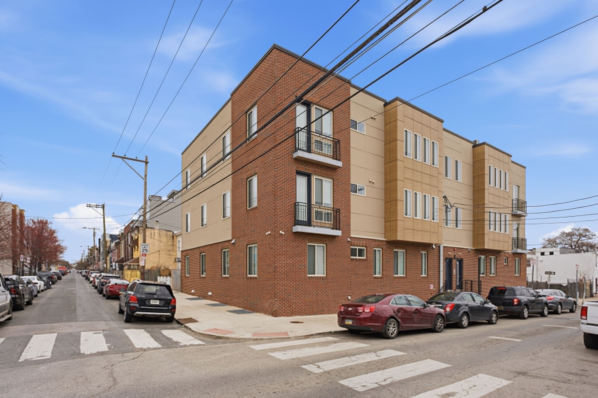 121-127 W Cumberland St, Philadelphia, PA for sale Primary Photo- Image 1 of 26