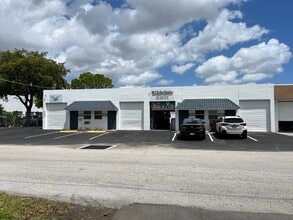 1052-1090 NW 53rd St, Fort Lauderdale, FL for lease Building Photo- Image 1 of 1