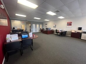 960 Schillinger Rd, Mobile, AL for lease Building Photo- Image 2 of 8