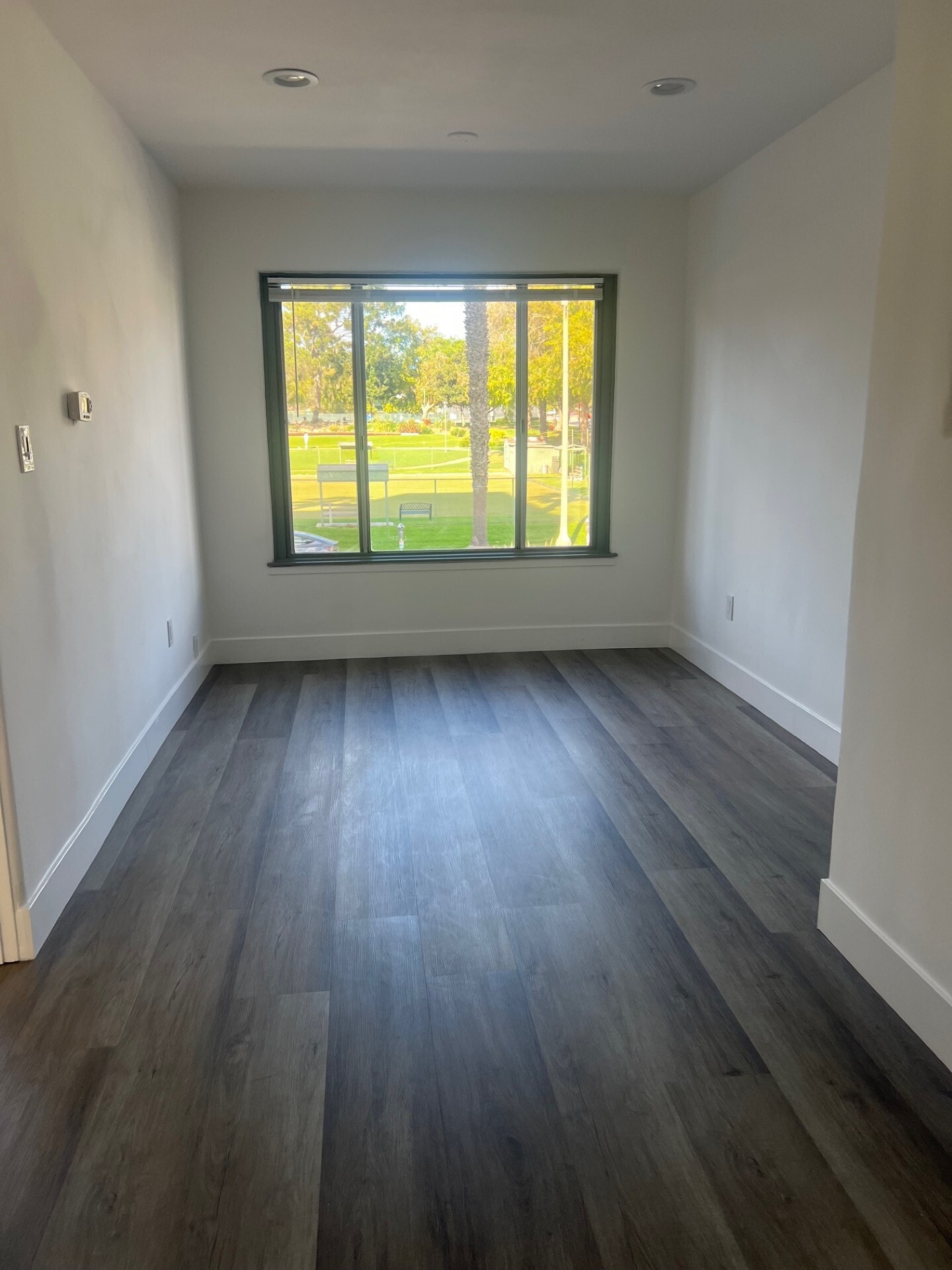 2452-2458 Wilshire Blvd, Santa Monica, CA for lease Interior Photo- Image 1 of 3