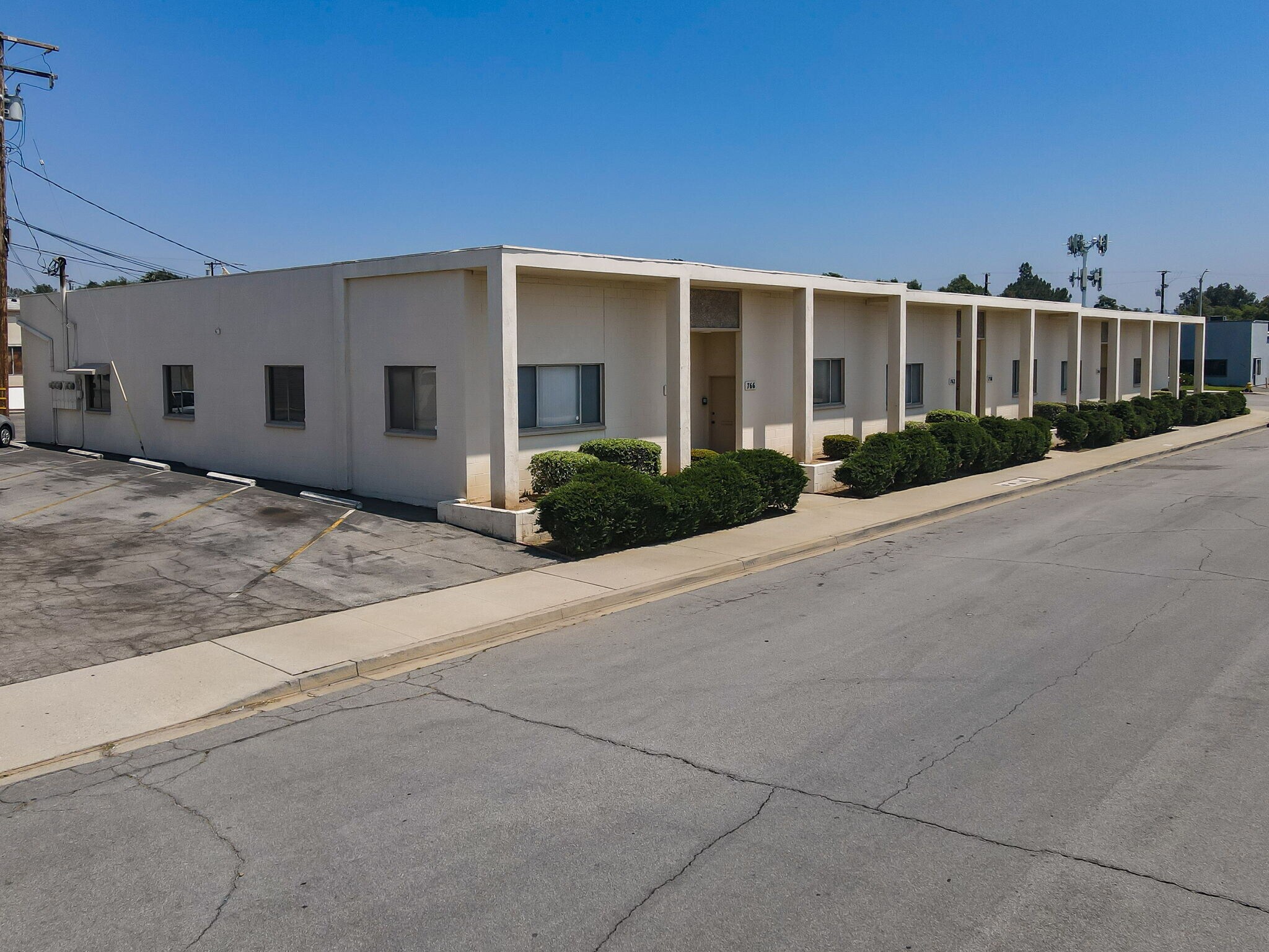 828 Dodsworth Ave, Covina, CA à louer Photo du bâtiment- Image 1 de 4