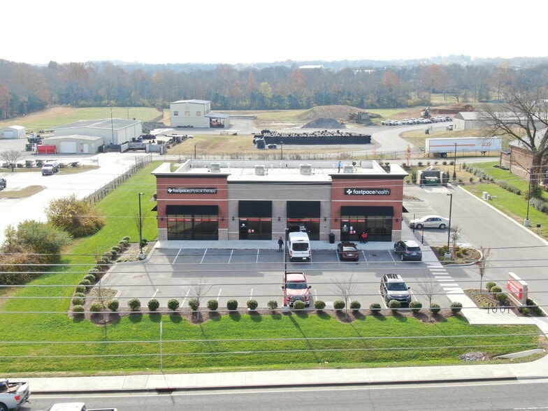 11060 Lebanon Rd, Mount Juliet, TN for lease - Building Photo - Image 2 of 2
