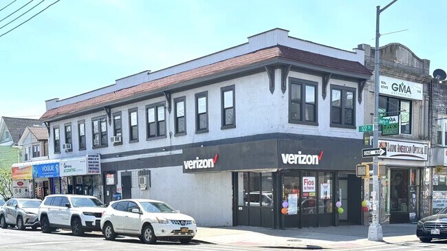 More details for 121-20 Liberty Ave, South Richmond Hill, NY - Retail for Sale