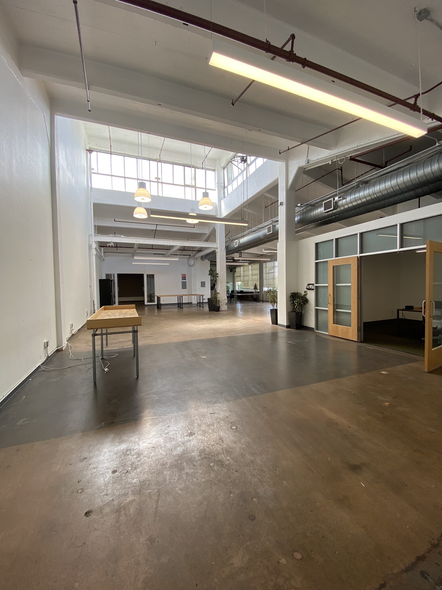 2565 3rd St, San Francisco, CA for lease Interior Photo- Image 1 of 9