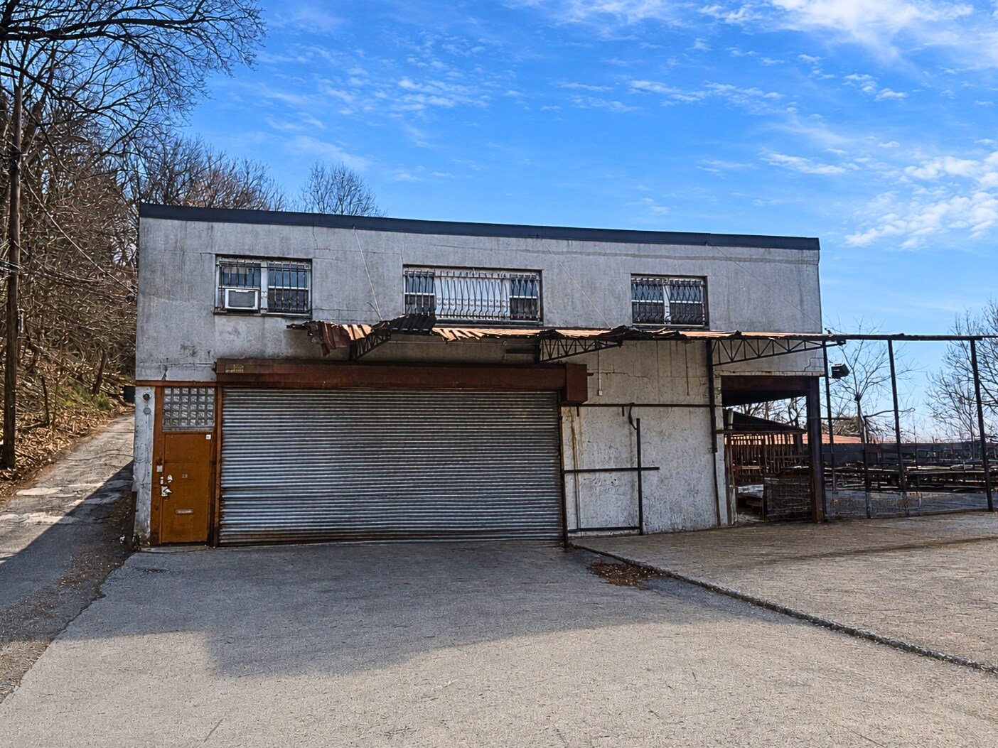 229 S Waverly St, Yonkers, NY à vendre Photo du bâtiment- Image 1 de 23