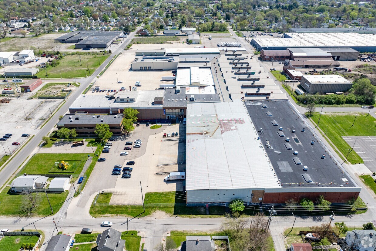 711 Southwood Ave, Columbus, OH for lease Aerial- Image 1 of 9